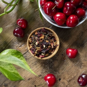 Cherry Green Tea